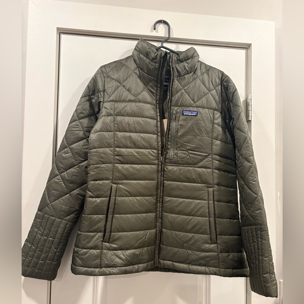 Patagonia Olive Green Quilted Puffer Jacket